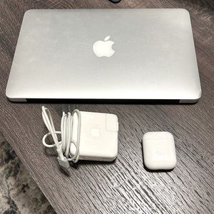 *PACKAGE DEAL* MacBook Air 11.6” Model A1465 & AirPods 2nd Gen